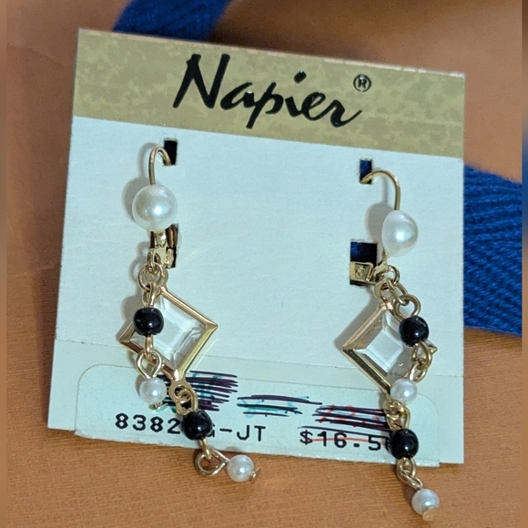 Vintage New Napier 90s Y2K Goldtone Shine French Back Earrings ✨ 3 /$13 ✨ - Picture 1 of 4